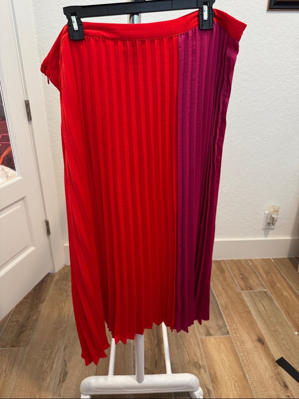 Colorblock Red and Magenta Pleated Midi Skirt - Women